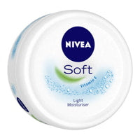 Nivea Soft Light Moisturiser : 300 ml